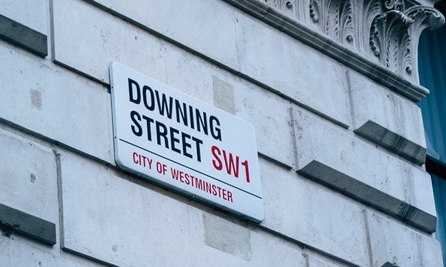 downing street sign